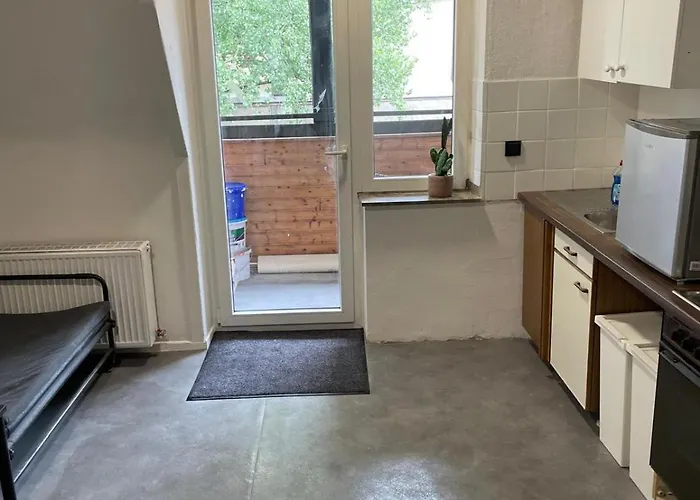 Monteurswohnung アパート ドゥイスブルグ